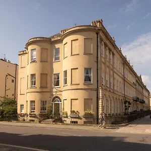 Dukes ***** Bath
